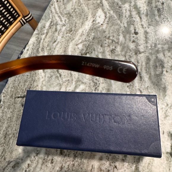Louis Vuitton Acetate LV Link Square Sunglasses Z1479W Dark Tortoise - Picture 8 of 10